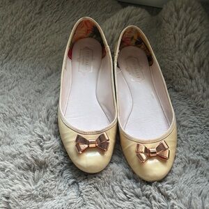 Ted Baker Cream Flats with Metallic Bow